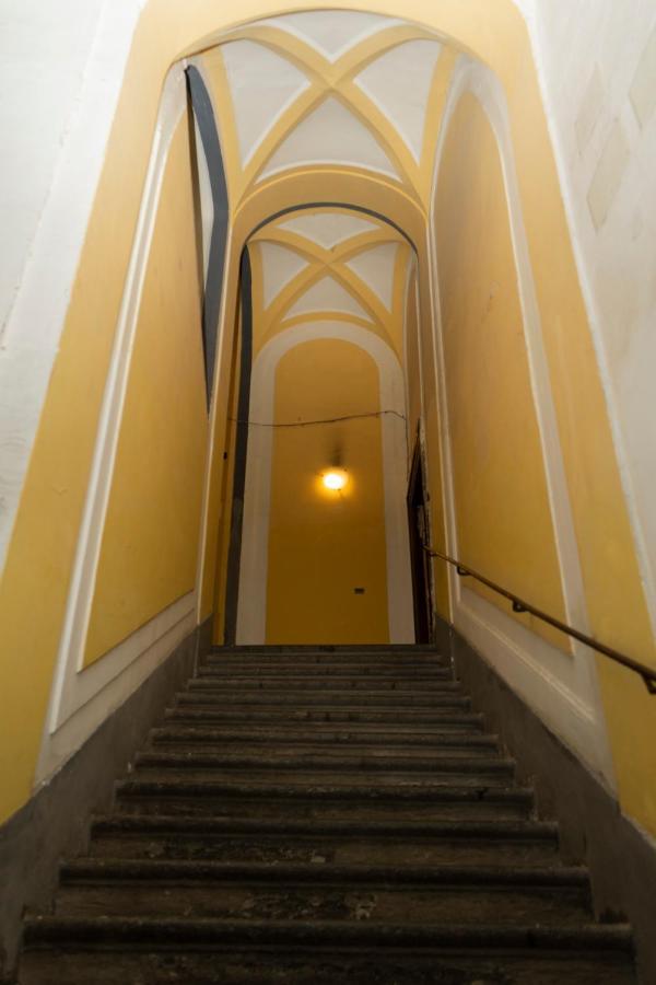 Donna Chiara Holiday House - Toledo Napoli Dış mekan fotoğraf