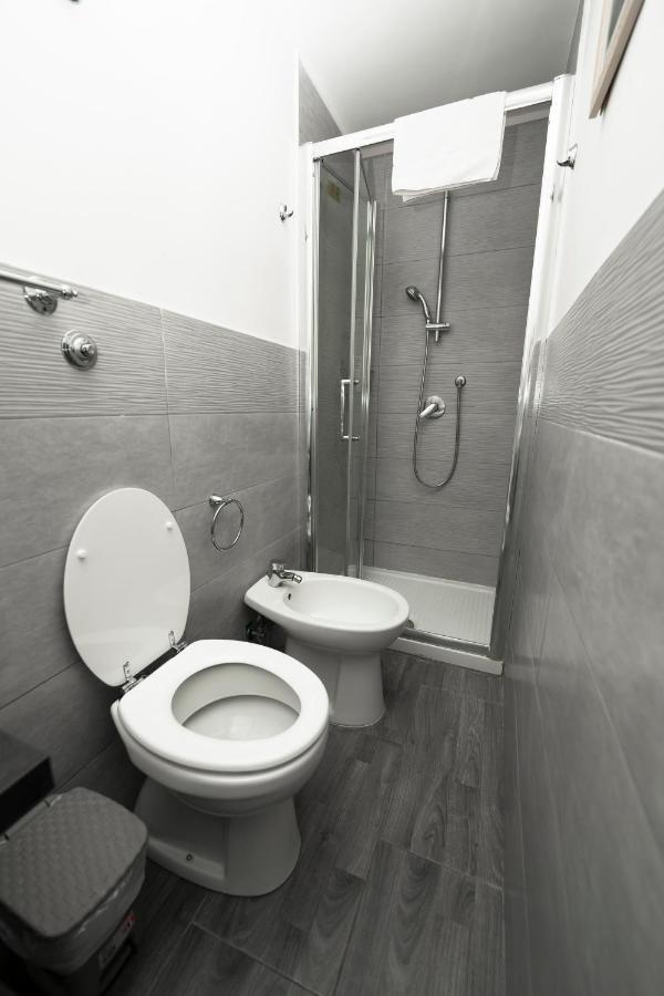 Donna Chiara Holiday House - Toledo Napoli Dış mekan fotoğraf